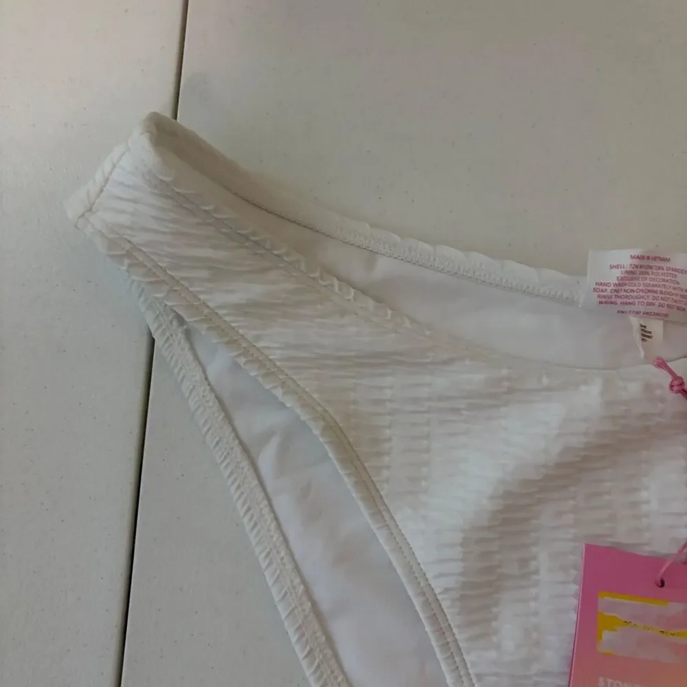 Stoney Clover x Target Women's Medium White Textured Bikini Bottoms High Cut